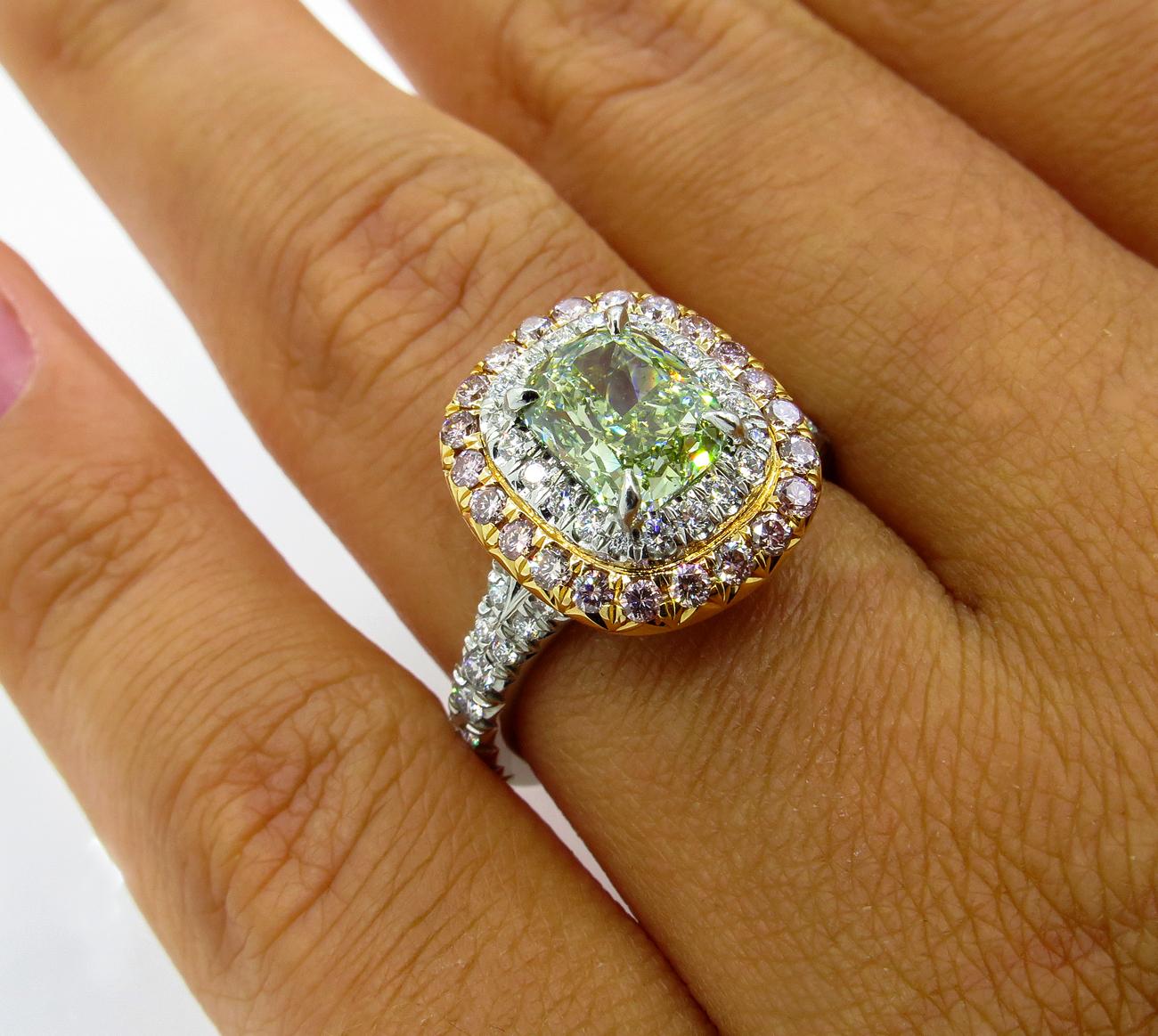 GIA 2.55 Carat Fancy Intense Green Cushion Cut Diamond Engagement Wedding Ring 5