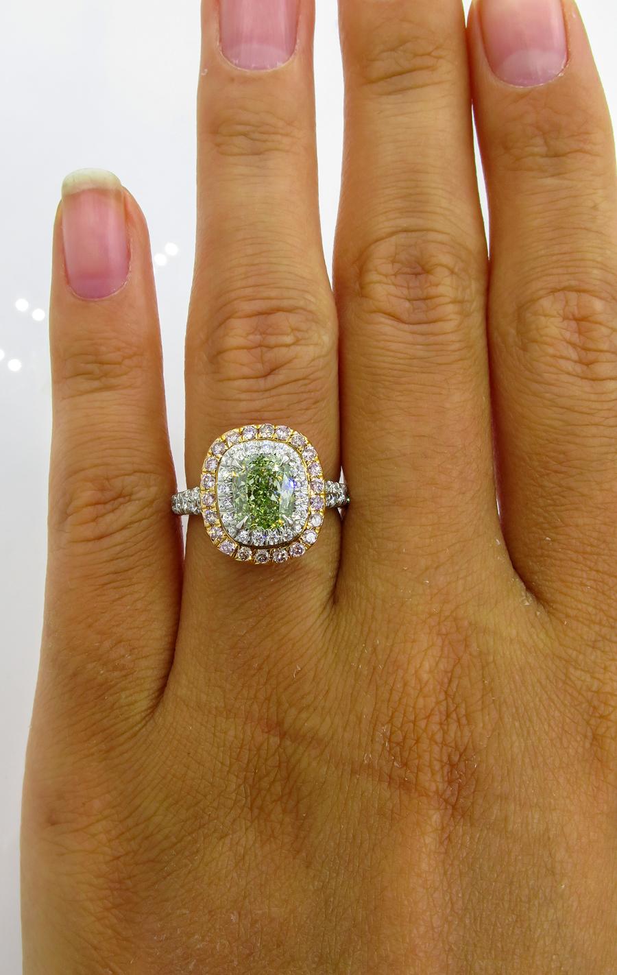 GIA 2.55 Carat Fancy Intense Green Cushion Cut Diamond Engagement Wedding Ring 7