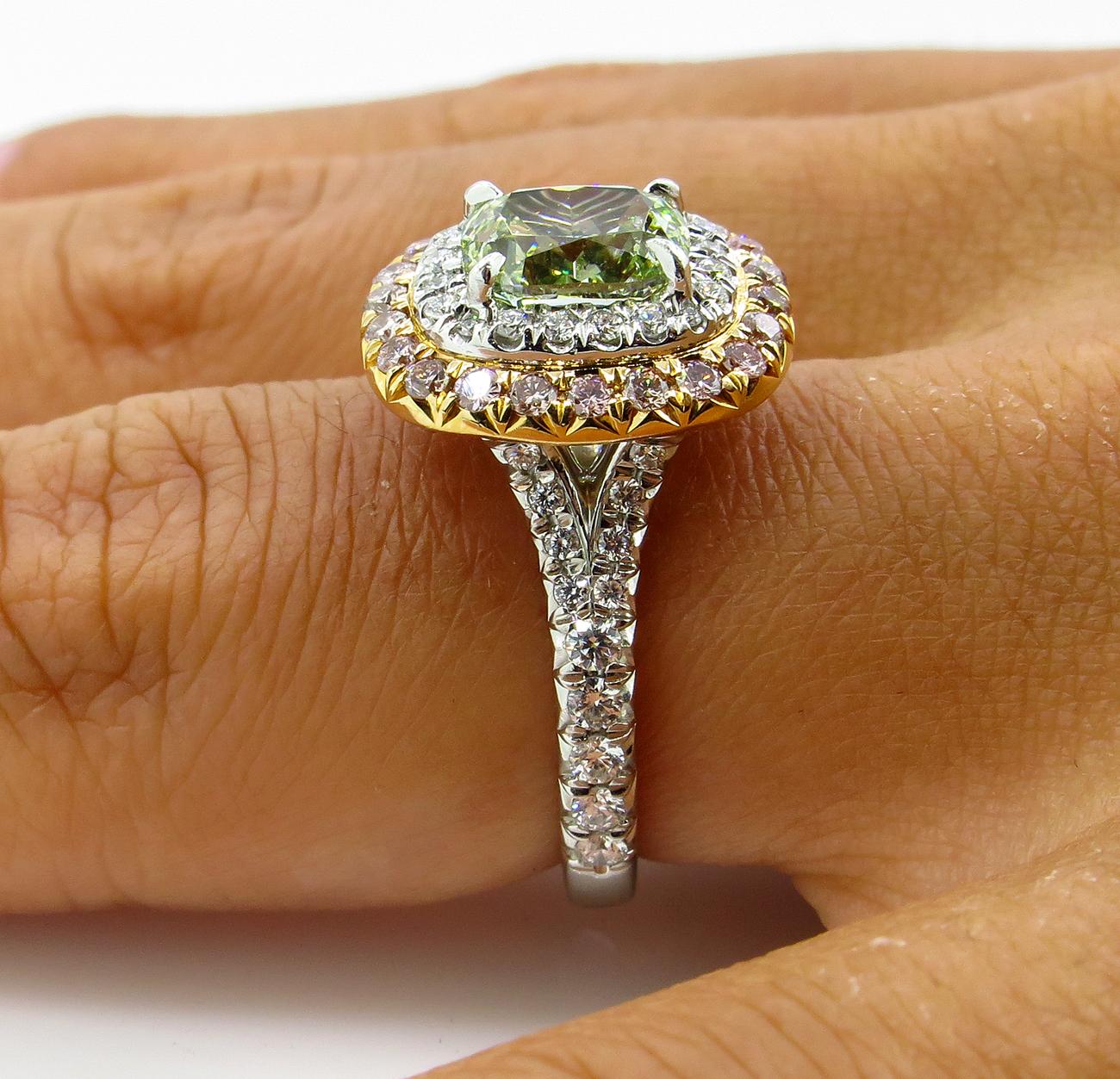 GIA 2.55 Carat Fancy Intense Green Cushion Cut Diamond Engagement Wedding Ring 8