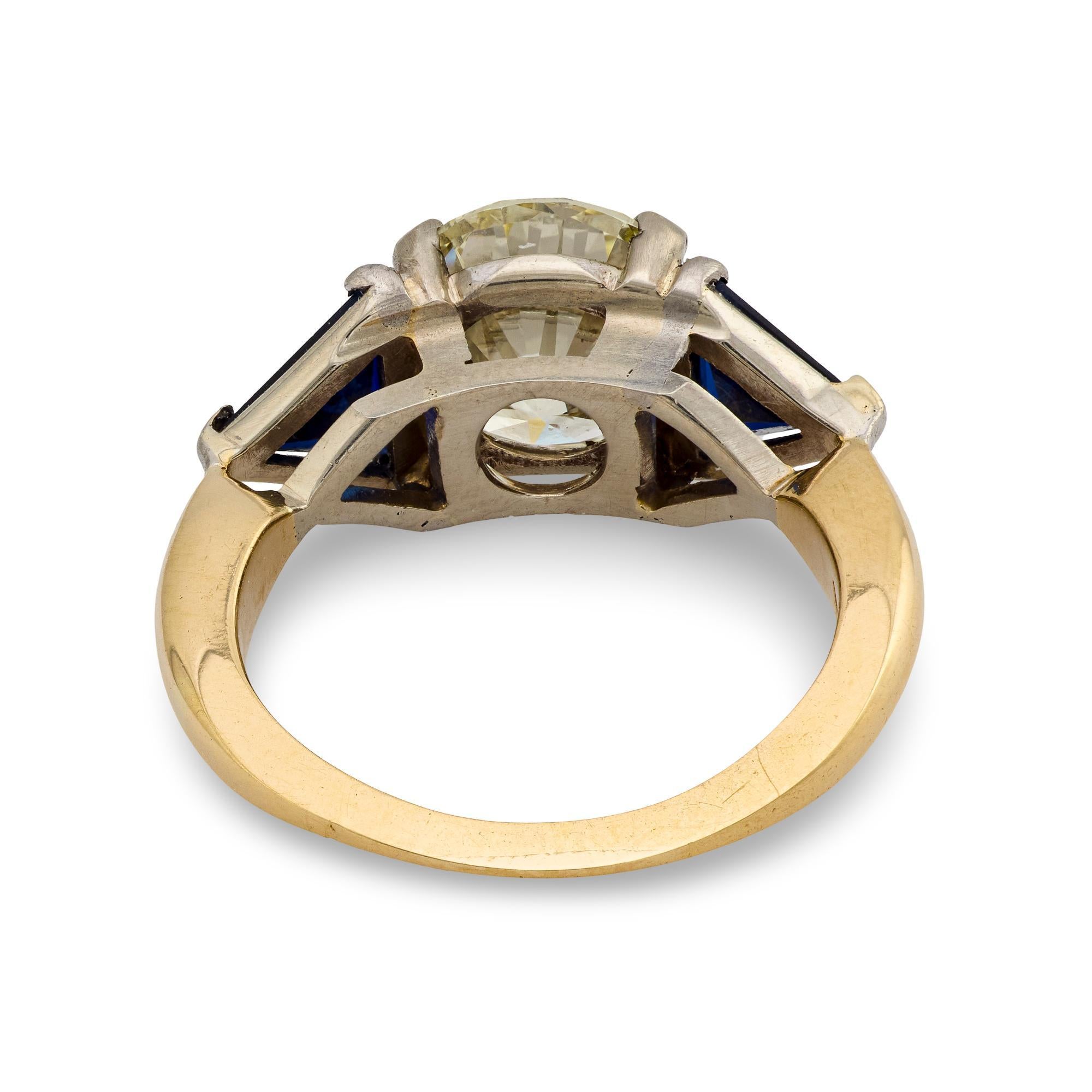 GIA 2.58 carat round brilliant cut diamond sapphire 14k gold engagement ring In Good Condition For Sale In Beverly Hills, CA