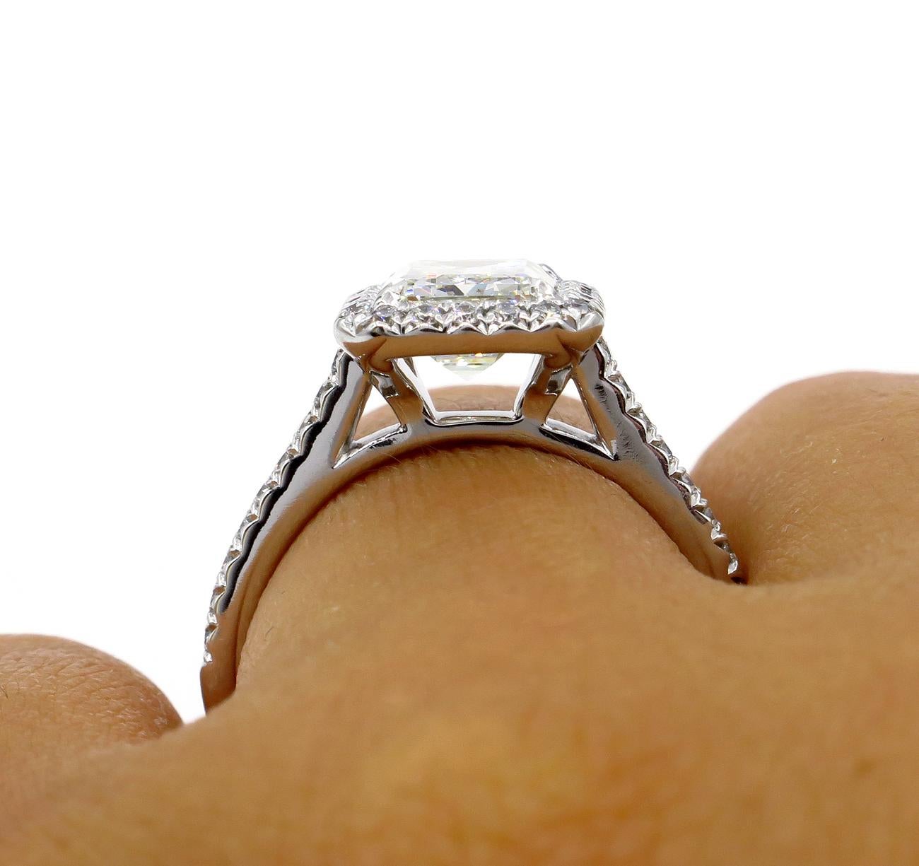 GIA 2.59 Caratt Emerald Cut Diamond Solitaire Engagement White Gold Ring 9