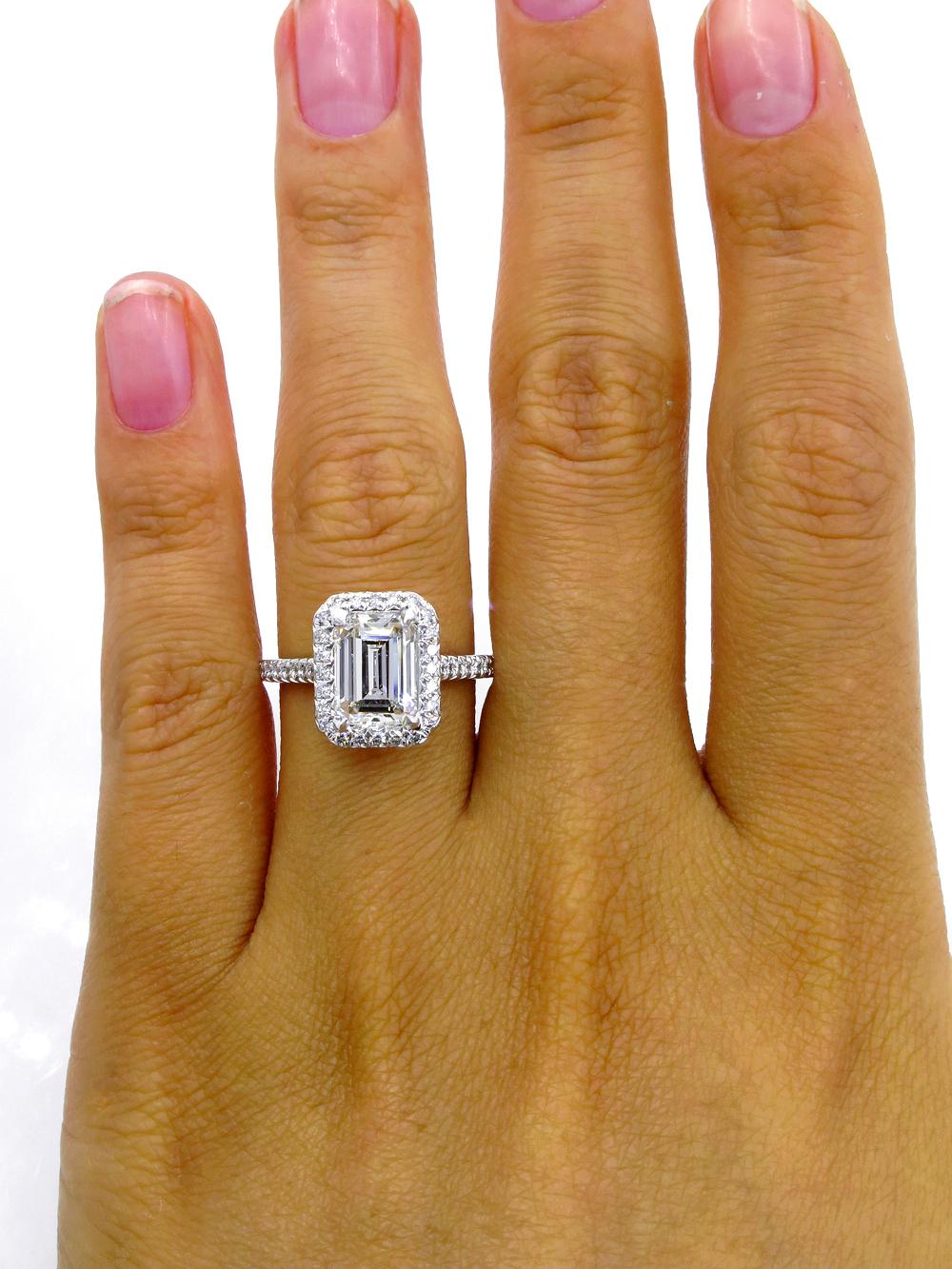 GIA 2.59 Caratt Emerald Cut Diamond Solitaire Engagement White Gold Ring 5