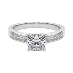 GIA 2,5ct Anello con diamante centrale solitario a canale con principessa a cuscino
