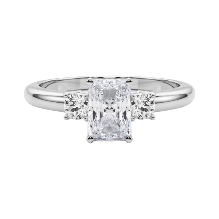 GIA 2,5ct Radiant 3-Stone Past, Present & Future Anello di diamanti in oro bianco 18K