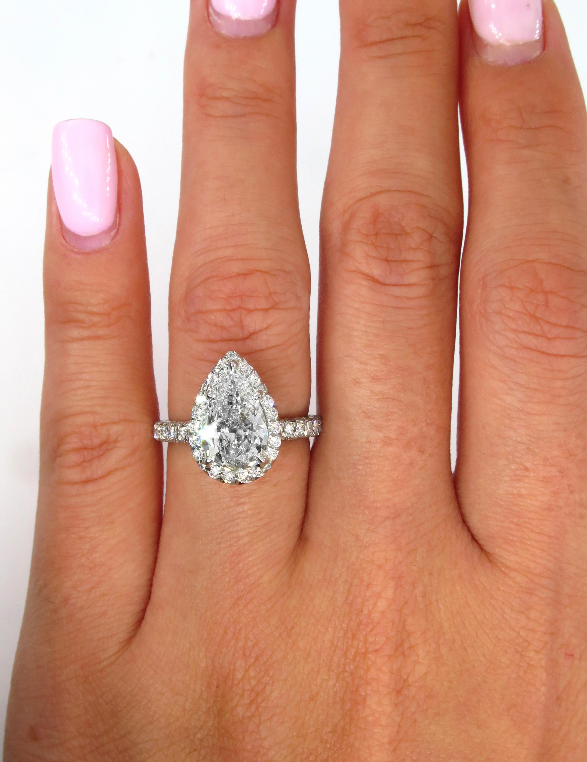 GIA 2.61 Carat Estate Vintage Pear Shaped Diamond Wedding Platinum 2