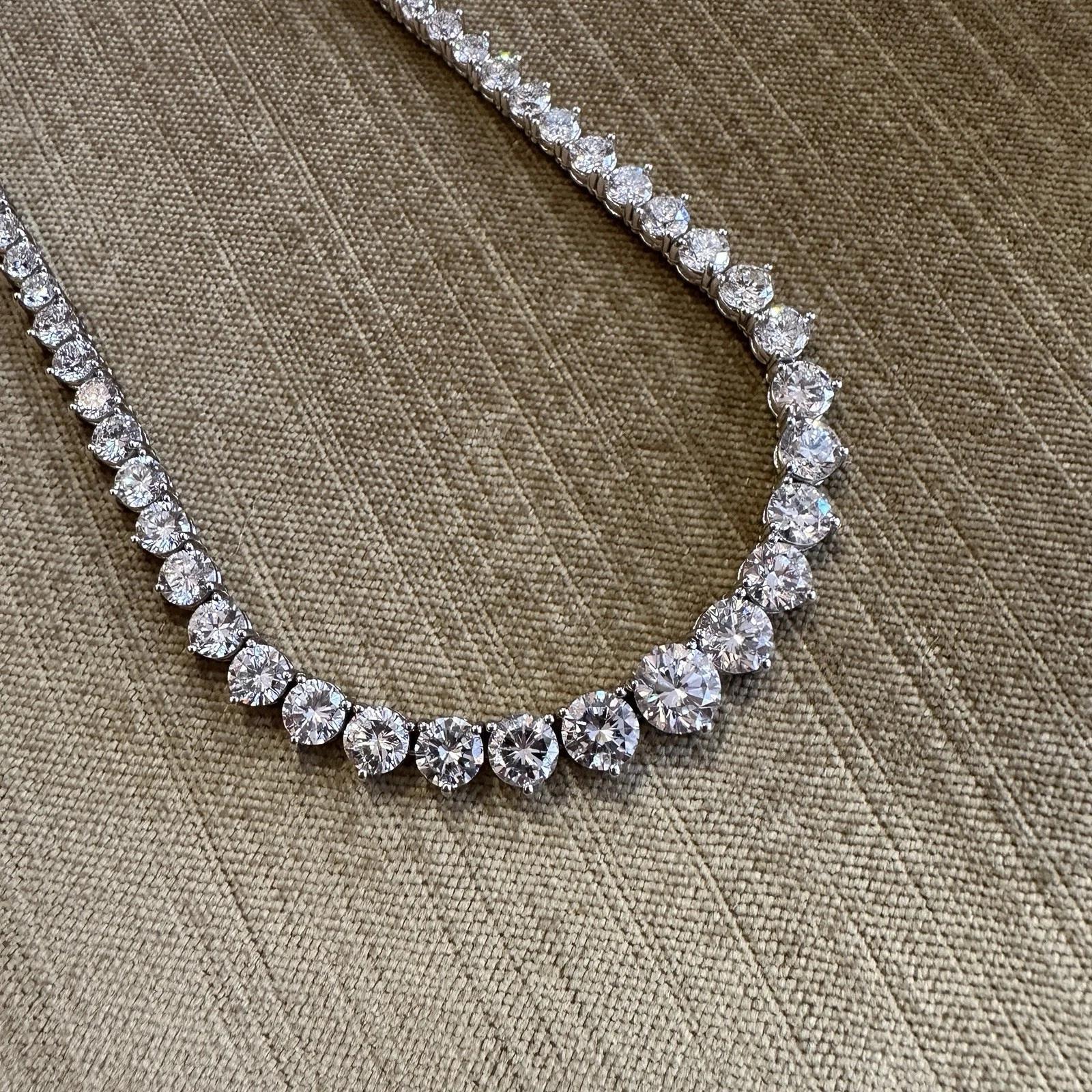 GIA 26,31 Karat abgestufte Diamant-Tennis-Halskette 18k Weißgold 18 Zoll im Angebot 5
