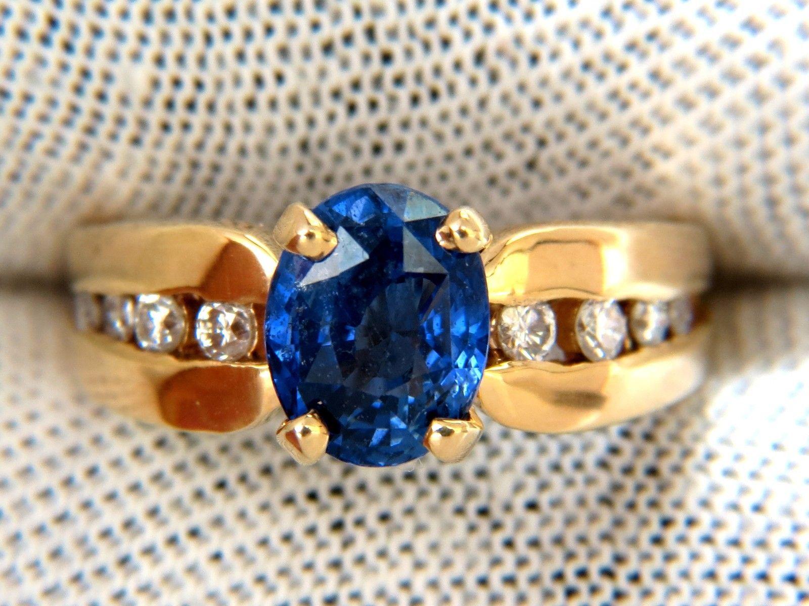 Bague en diamant bleu non chauffé 14 carats et saphir naturel non chauffé de 2,66 carats certifié GIA Bon état - En vente à New York, NY