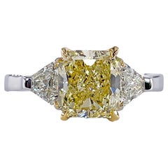 GIA 2.66ct Natural Fancy Yellow RADIANT 3 Stone Diamond Engagement Platinum Ring