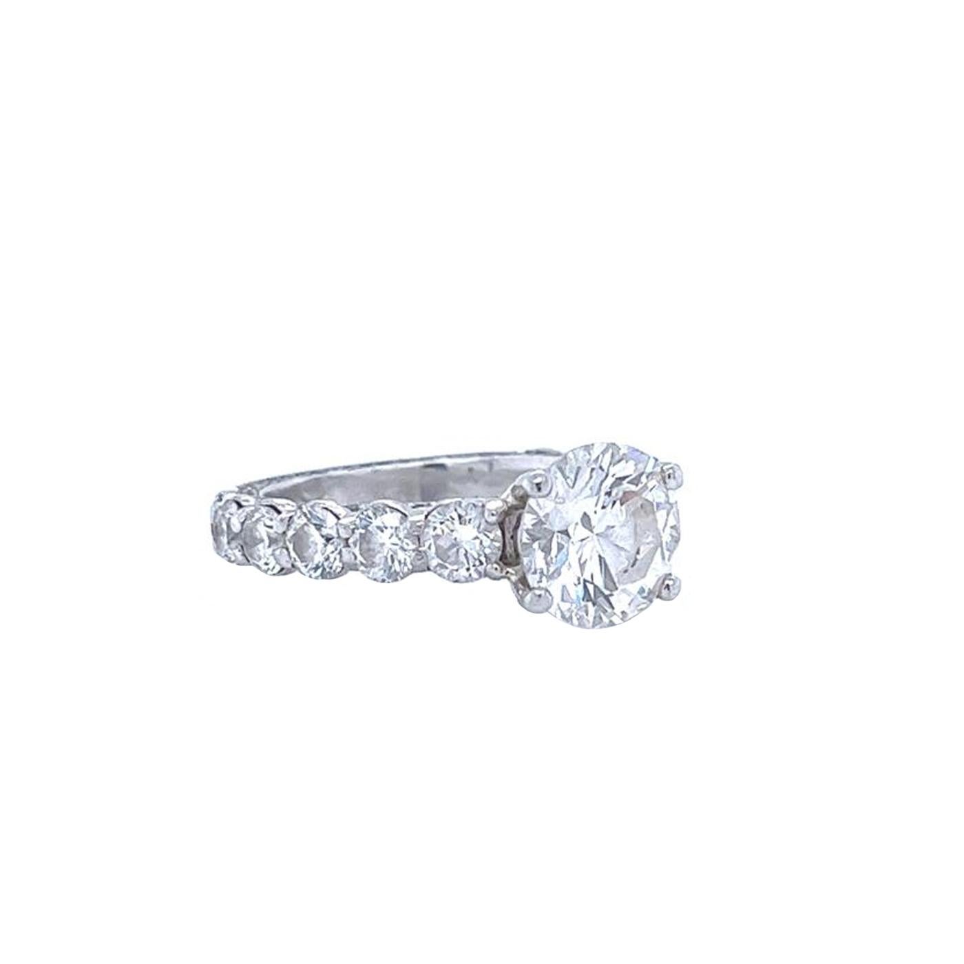 GIA 2.70ct Round Cut VS2 Clarity K Color Platinum Eternity Natural Diamond Ring (bague d'éternité en platine avec diamant naturel) en vente 1