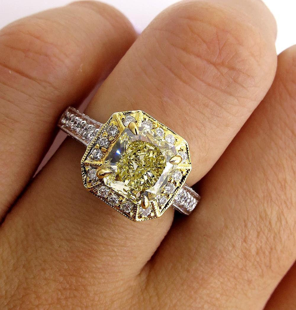 GIA 2.74 Carat Natural Fancy Yellow Radiant Diamond Engagement Wedding Ring For Sale 1