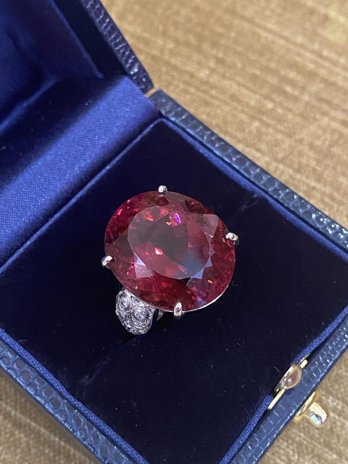 GIA 27.58 Carat Oval Rubellite Cocktail Ring with Diamonds in Platinum In Excellent Condition For Sale In La Jolla, CA
