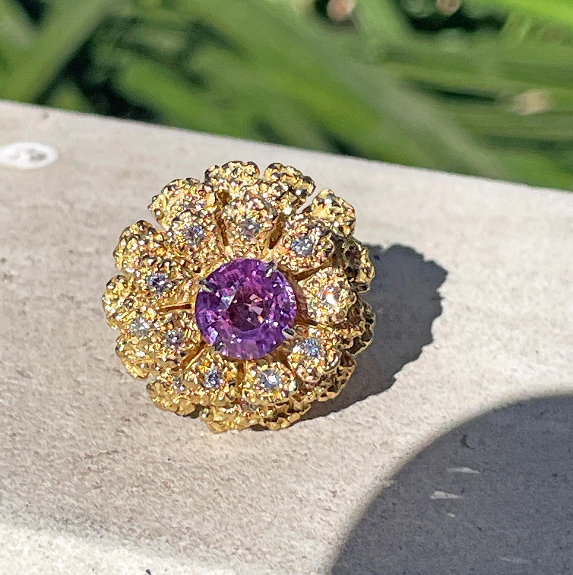 GIA 2.75ctw No-Heat Pink Sapphire Diamond 18K Gold Vintage Flower Cocktail Ring For Sale 13