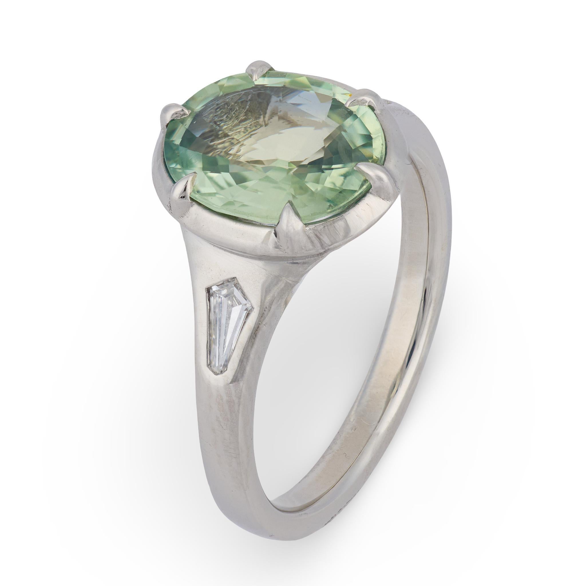 GIA 2.77 carat no heat green sapphire diamond platinum engagement ring For Sale