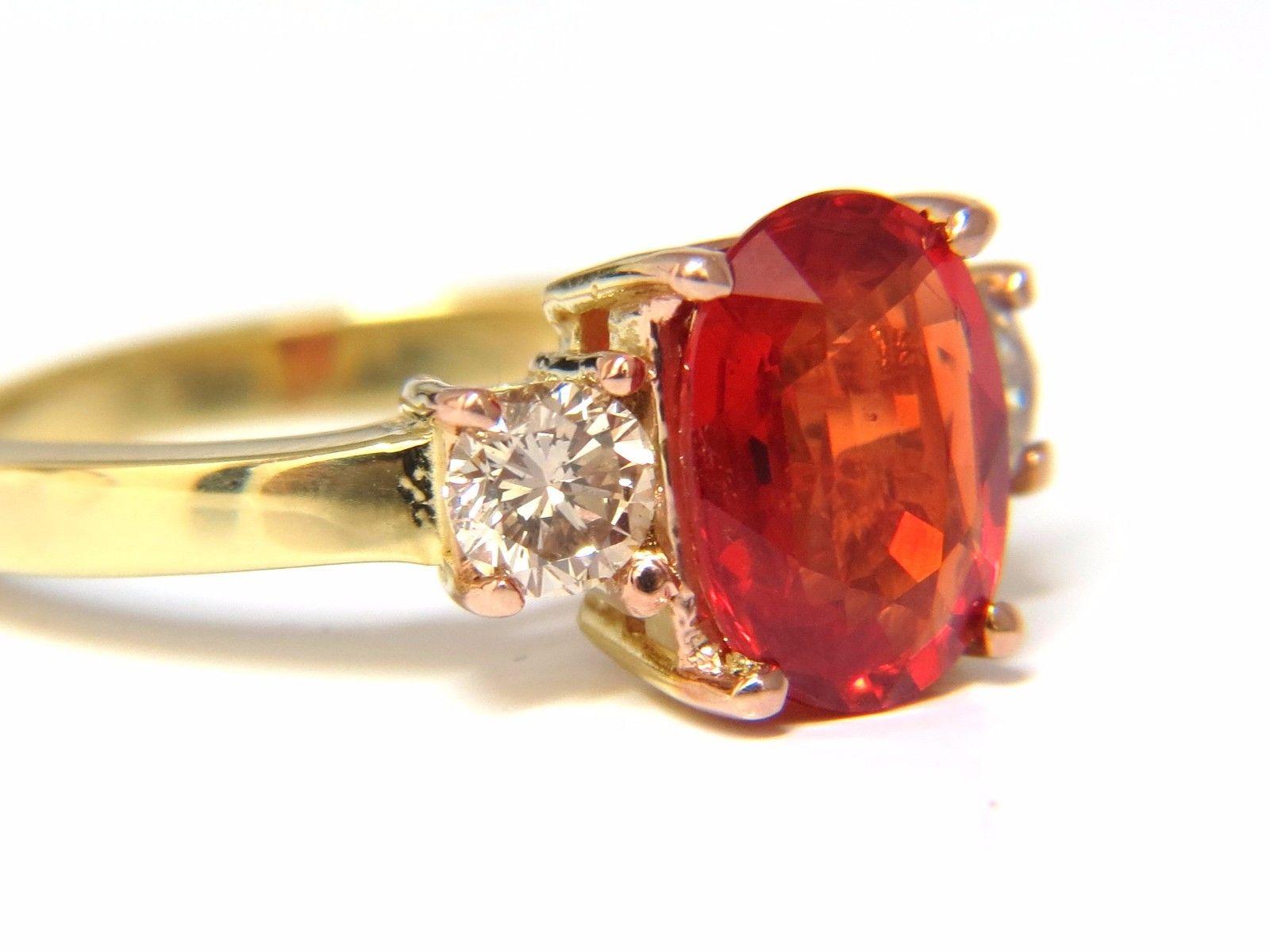 Women's or Men's GIA 2.79 Carat Natural Vivid Red Orange Sapphire and Brown Diamond Ring 18 Karat