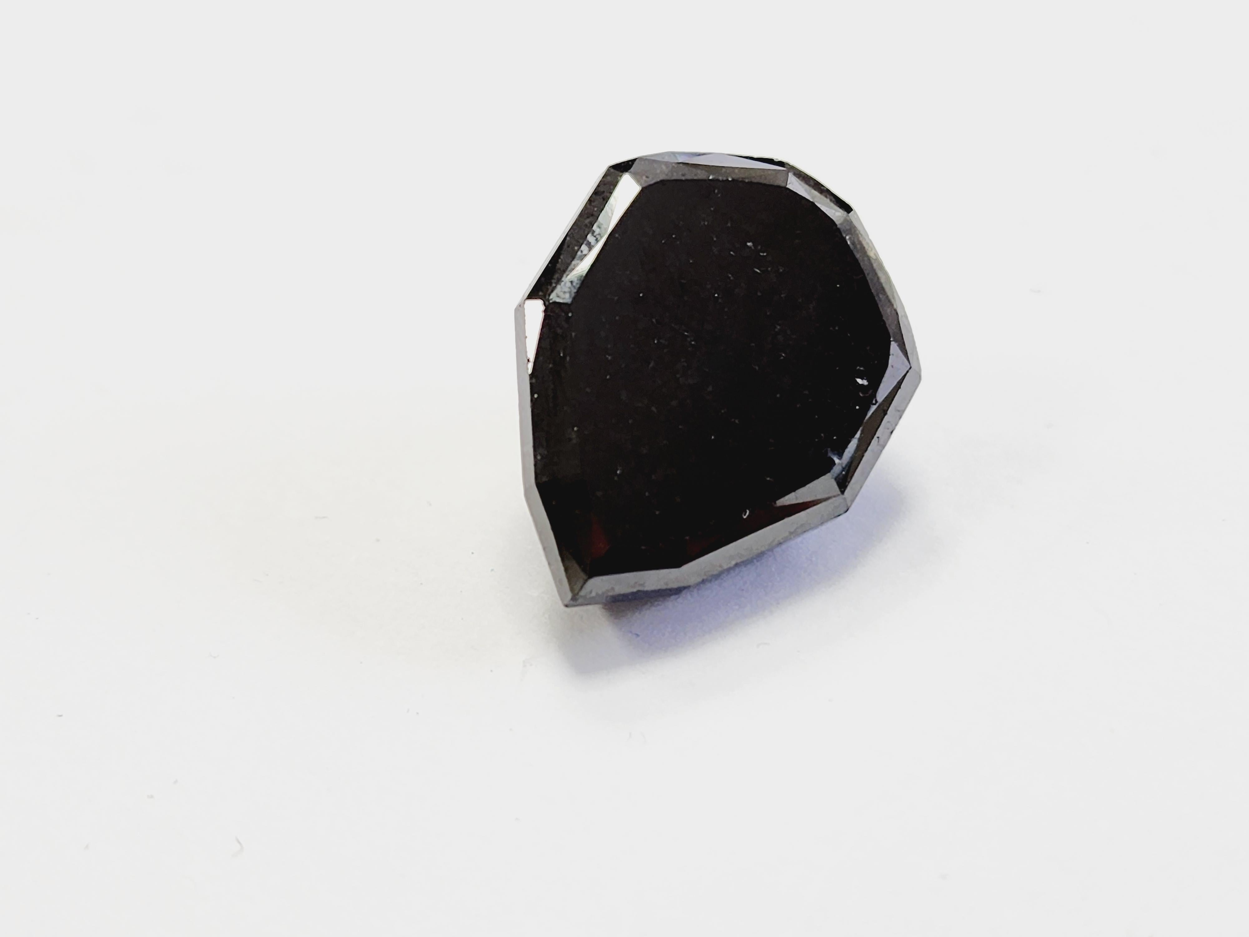 GIA 28.42 Karat Ausgefallener schwarzer birnenförmiger loser Diamant im Zustand „Neu“ in Great Neck Plaza, NY