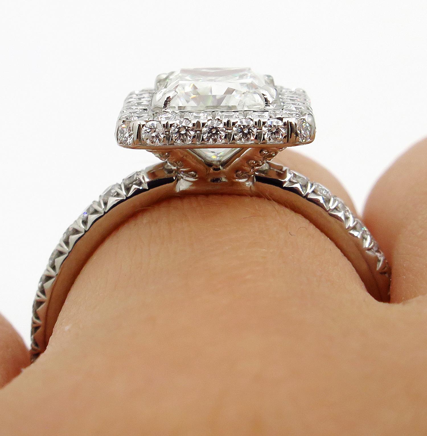 GIA 2.84 Carat Vintage Radiant Cut Diamond Engagement Wedding Platinum Ring 9