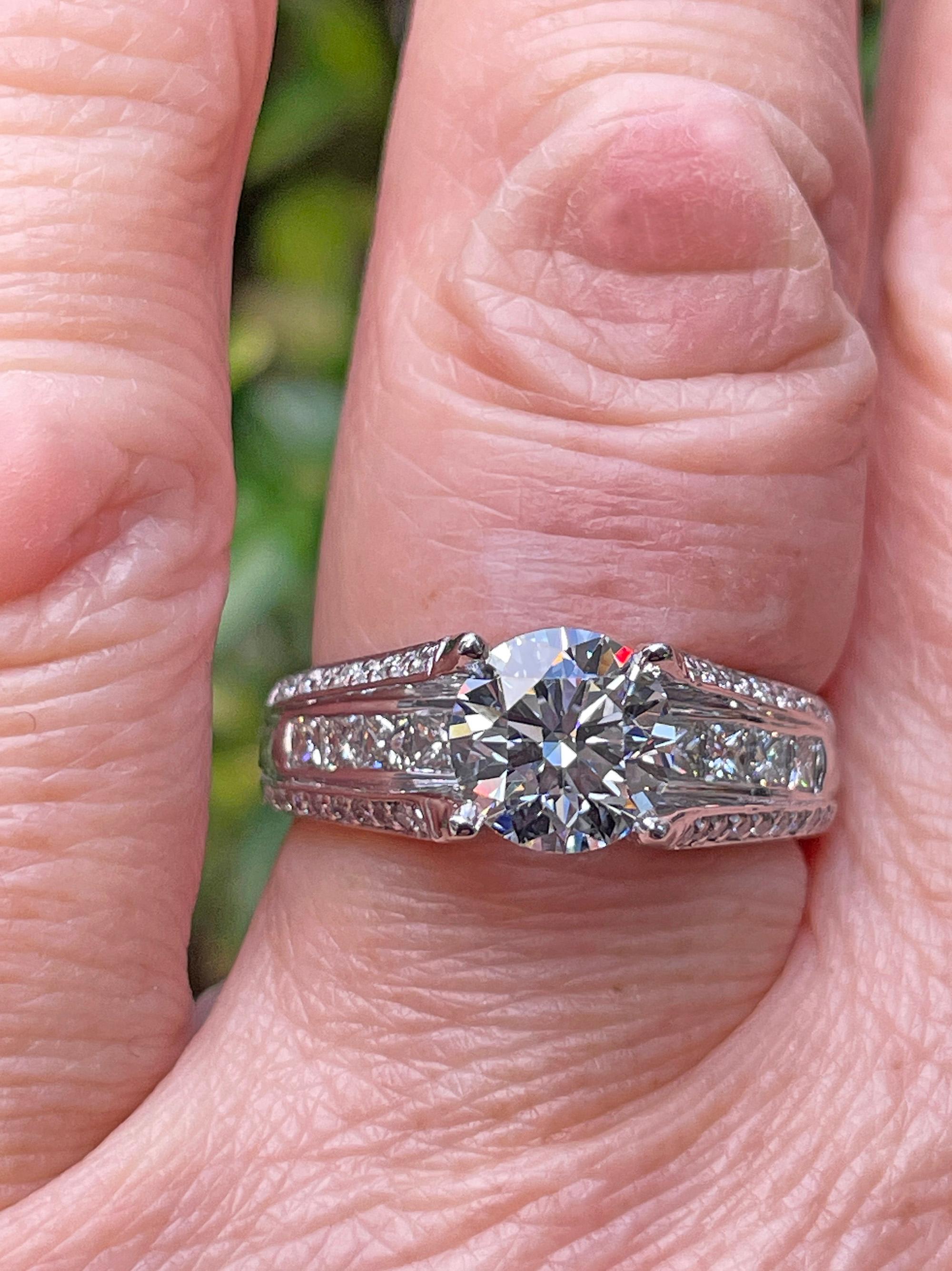 GIA 2.85ctw H SI1 Round Cut Diamond Engagement Wedding Platinum Estate Ring For Sale 12
