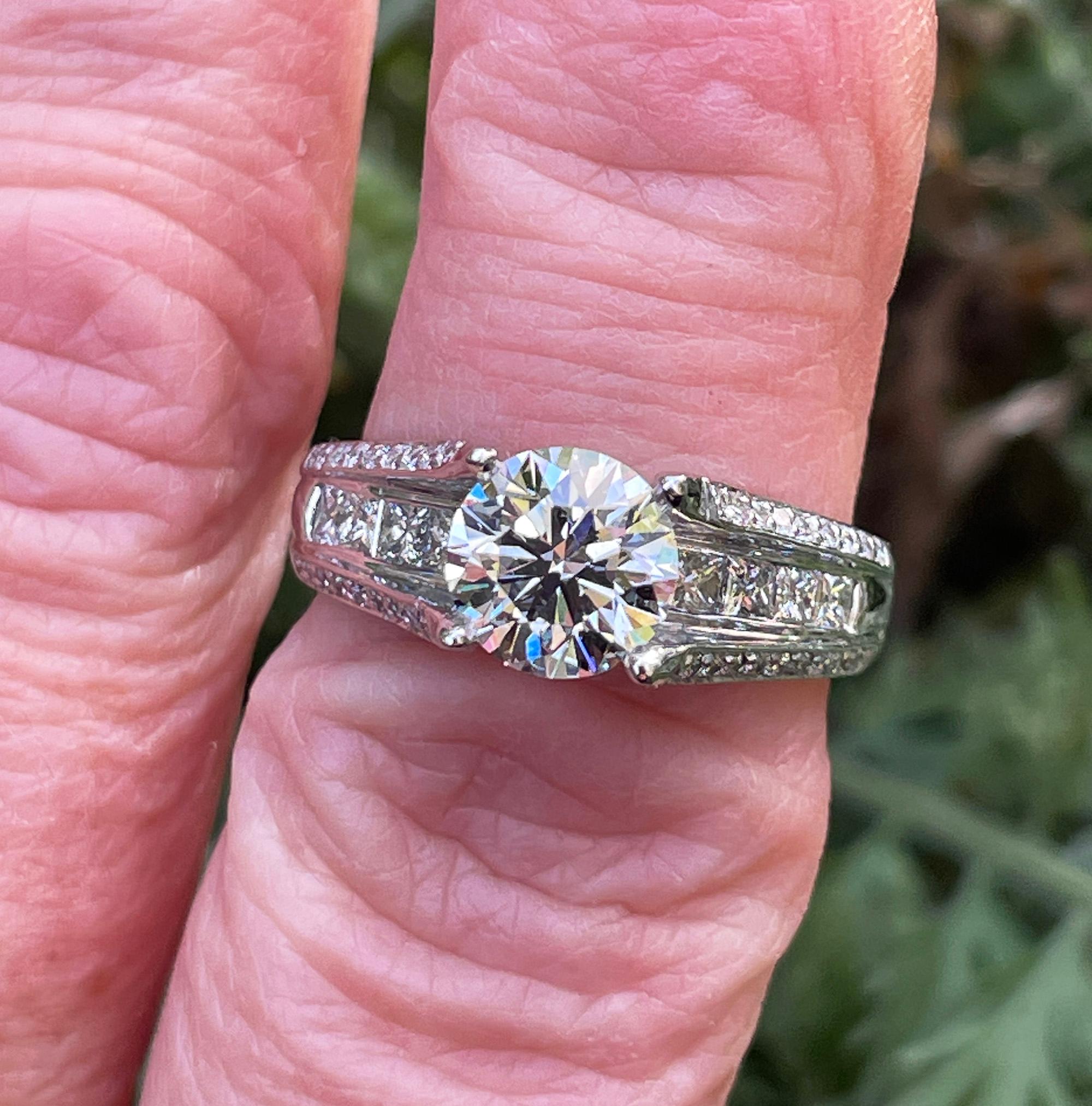 GIA 2.85ctw H SI1 Round Cut Diamond Engagement Wedding Platinum Estate Ring For Sale 14