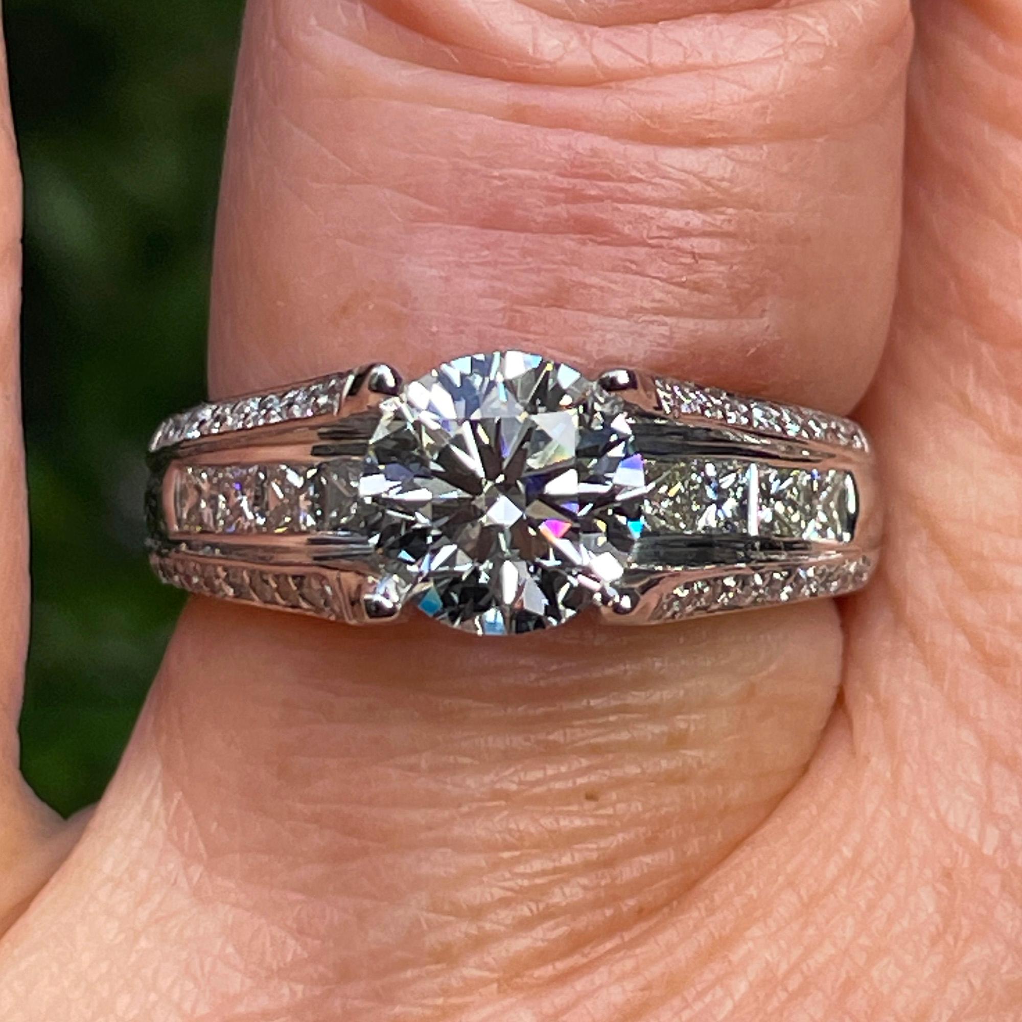 GIA 2.85ctw H SI1 Round Cut Diamond Engagement Wedding Platinum Estate Ring For Sale 5