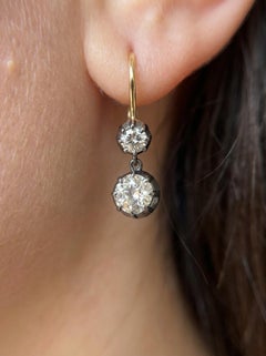 GIA 2,85ctw Diamonds Mine Vecchio Taglio Europeo Orecchini a goccia in oro 18K