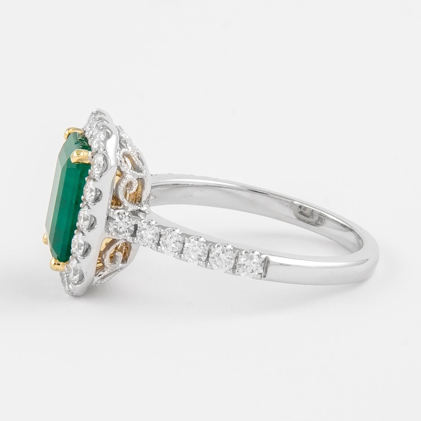 GIA 2.94 Carat Emerald and Diamond Halo Ring 18k Gold In New Condition In BEVERLY HILLS, CA