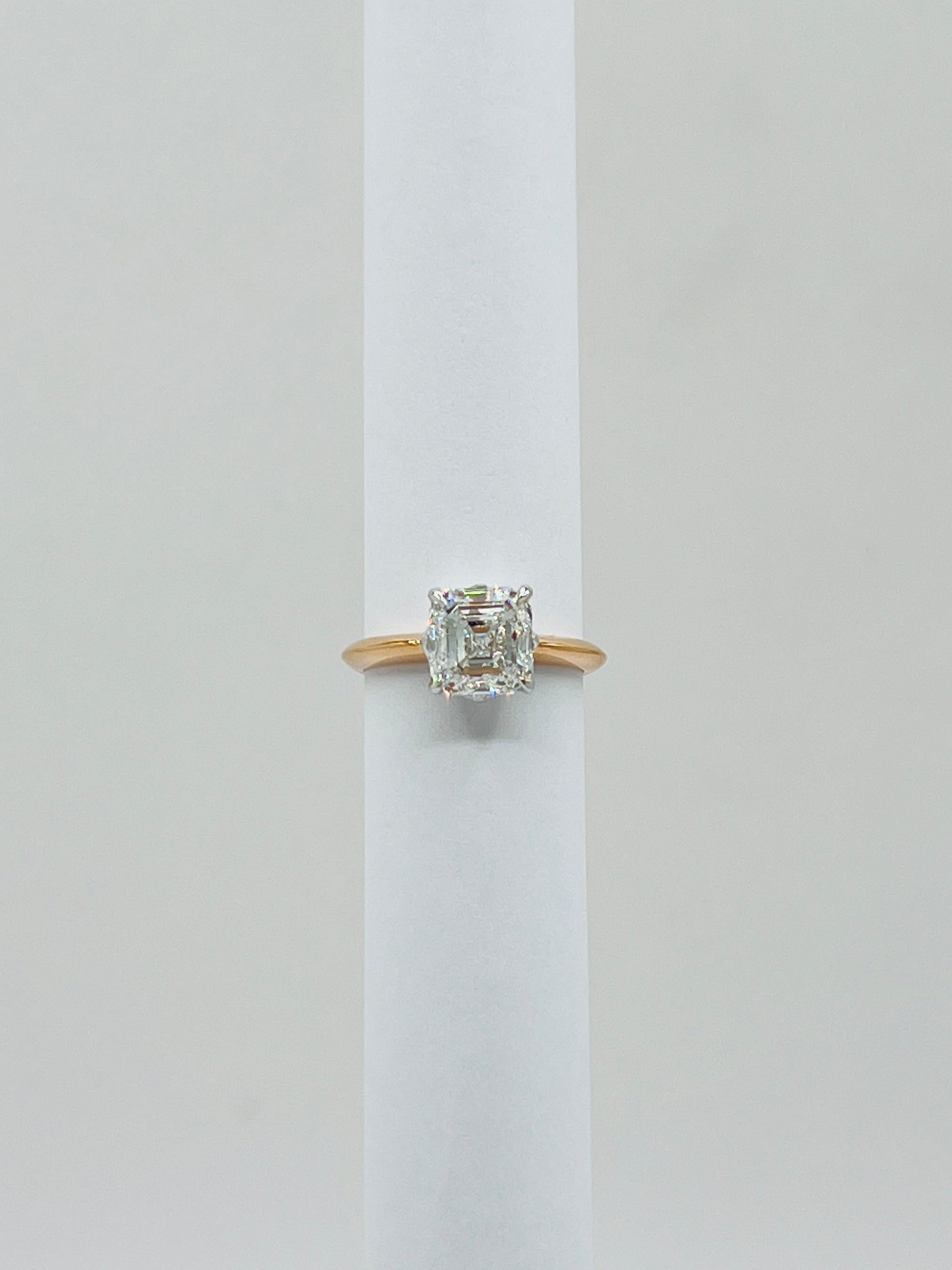 GIA 3 Karat Asscher-Schliff weißer Diamant Ring in 18K 2 Ton Gold für Damen oder Herren im Angebot