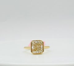 GIA 3 Carat Yellow Diamond Radiant Bezel Prong Ring in 18K Yellow Gold GIA 3 Carat Yellow Diamond Radiant Bezel Prong Ring in 18K Yellow Gold