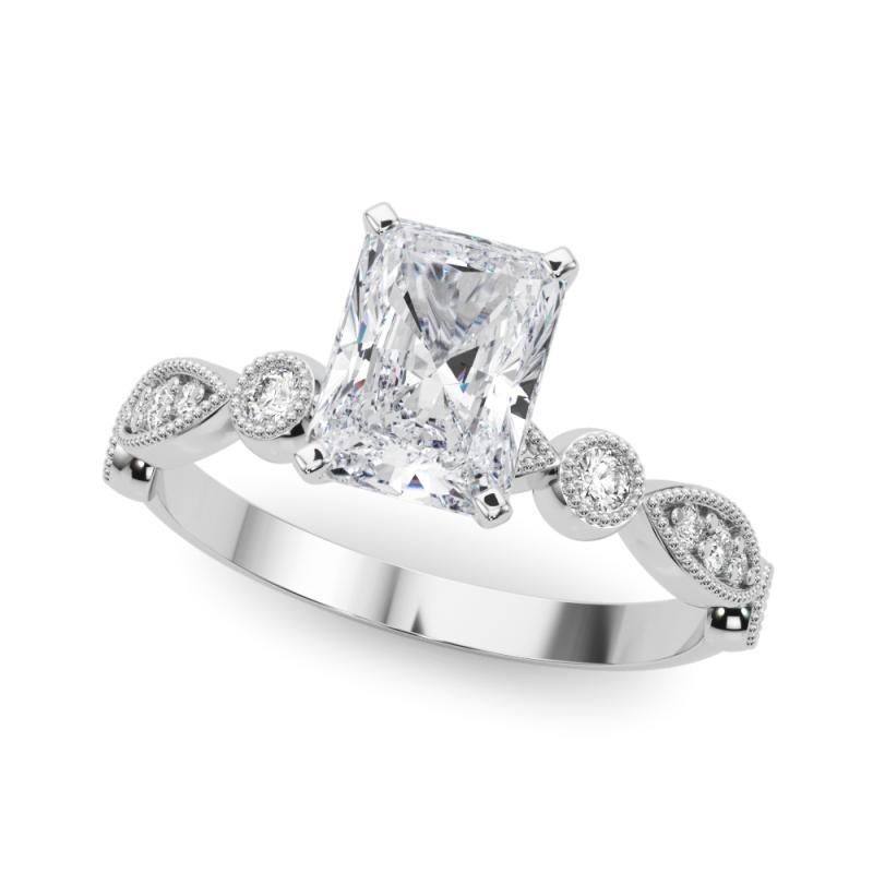 Taille radiant GIA 3.00ct Radiant Marquise & Round Milgrain Bezel Diamond Ring en vente