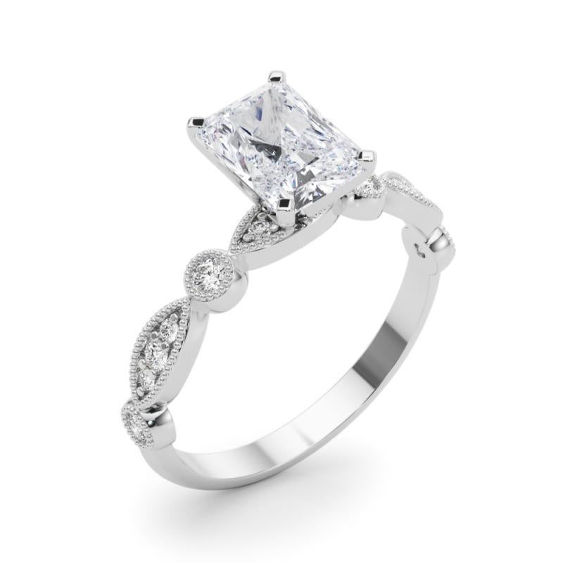 GIA 3.00ct Radiant Marquise & Round Milgrain Bezel Diamond Ring Pour femmes en vente