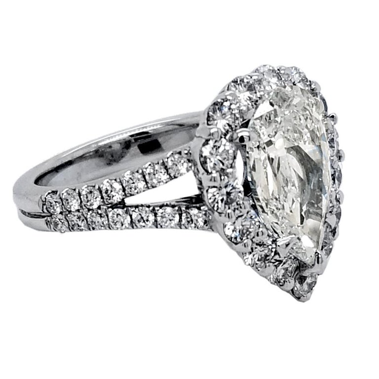 pear shaped halo split shank