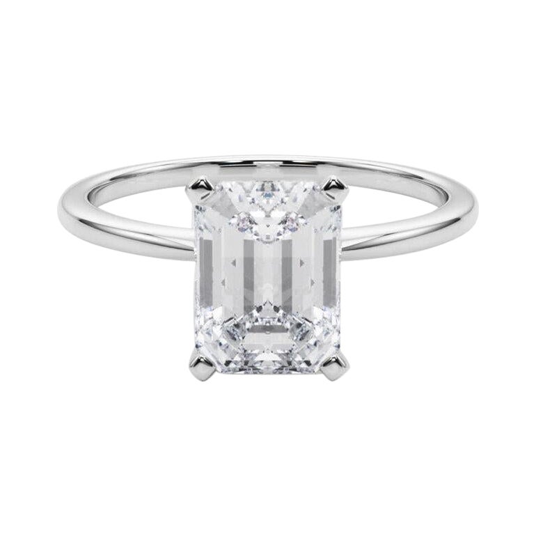 GIA 3,01 ct Esmeralda Slim Band Prong Set Solitaire 18K Anillo de diamantes de oro blanco en venta