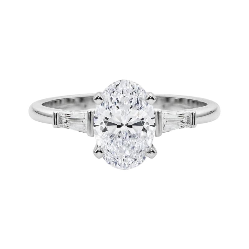 Bague en or blanc GIA 3(three) pierres ovales Baguette fuselée 18K