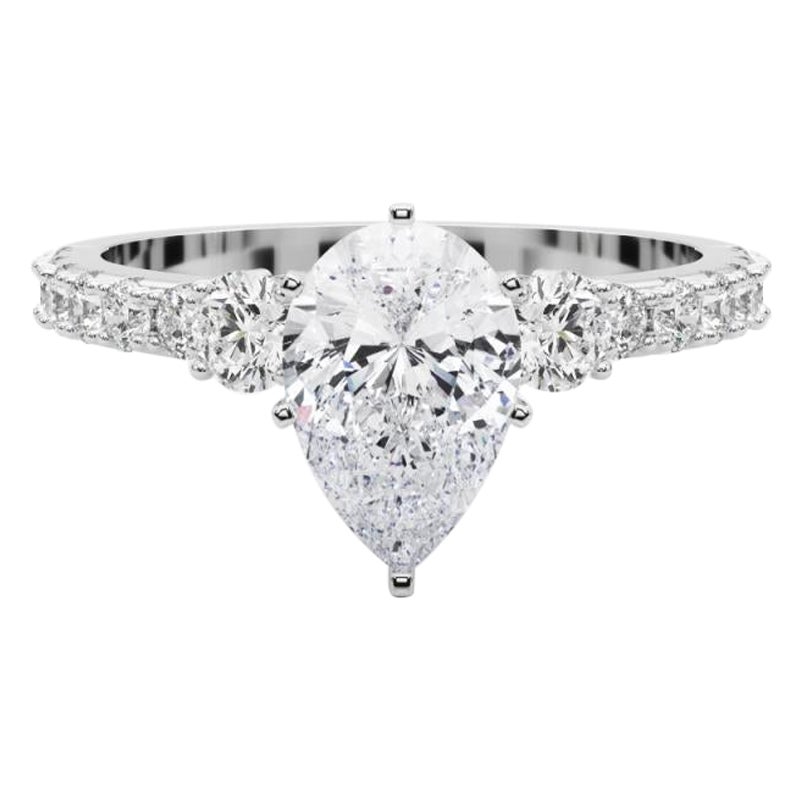 GIA 3,01ct Pera de tres piedras con mango de diamante  Anillo de diamantes