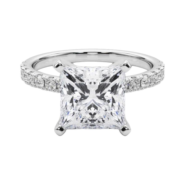 GIA 3,01ct Principessa Solitario con Mezza Eternità Anello di Diamanti in Oro Bianco 18K