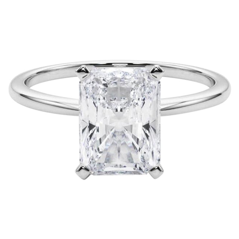 GIA 3,01ct Radiant Slim Band Prong Set Solitaire in oro bianco 18K Diamond Ring in vendita