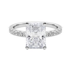 GIA 3,01 ct Solitario radiante con media eternidad Anillo de diamantes de oro blanco de 18 quilates
