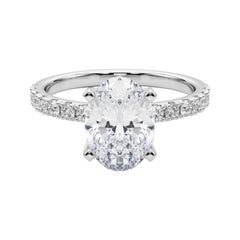 GIA 3.02ct Solitario oval con media eternidad Anillo de diamantes de oro blanco de 18 quilates