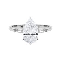 GIA Anillo de diamantes de oro blanco de 18 quilates con tres piedras cónicas en forma de pera y baguette de 3,02 quilates