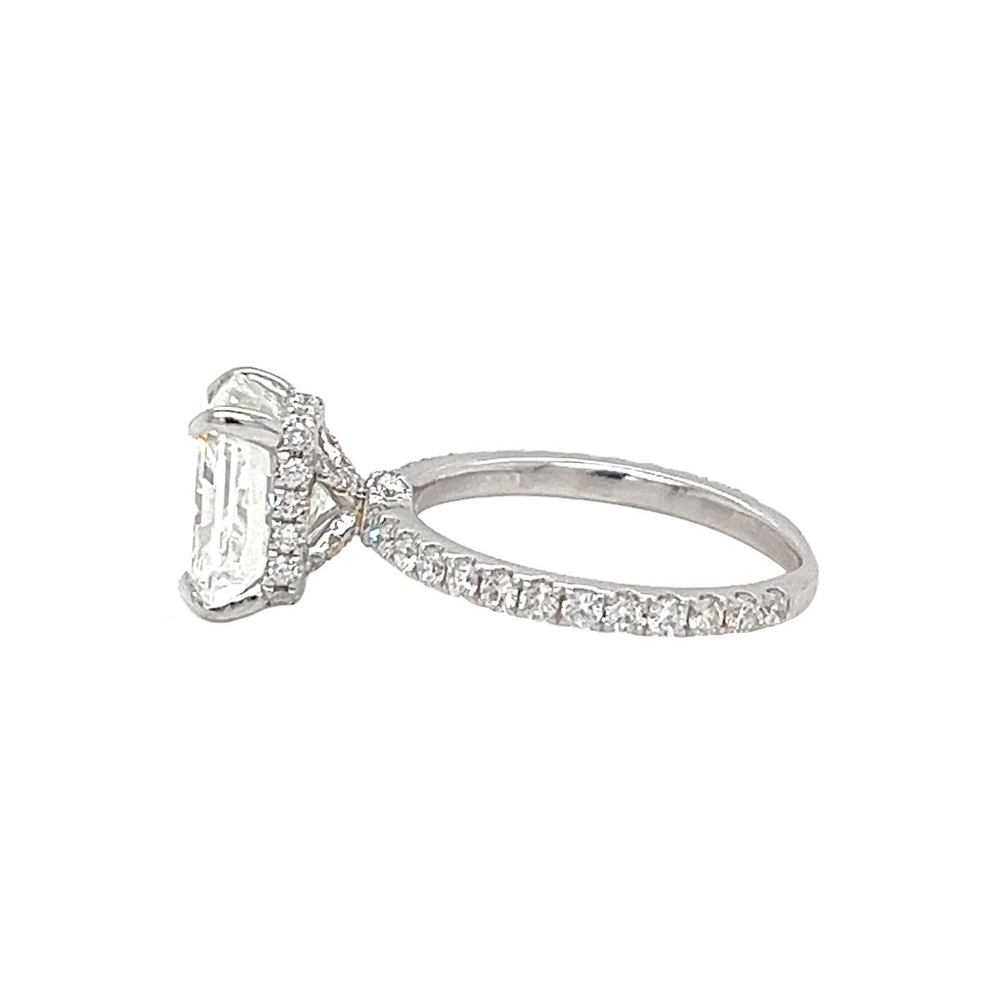 GIA 3.03ct Natural Radiant Cut Diamond with Pave Diamonds Ring 18k White Gold For Sale 10