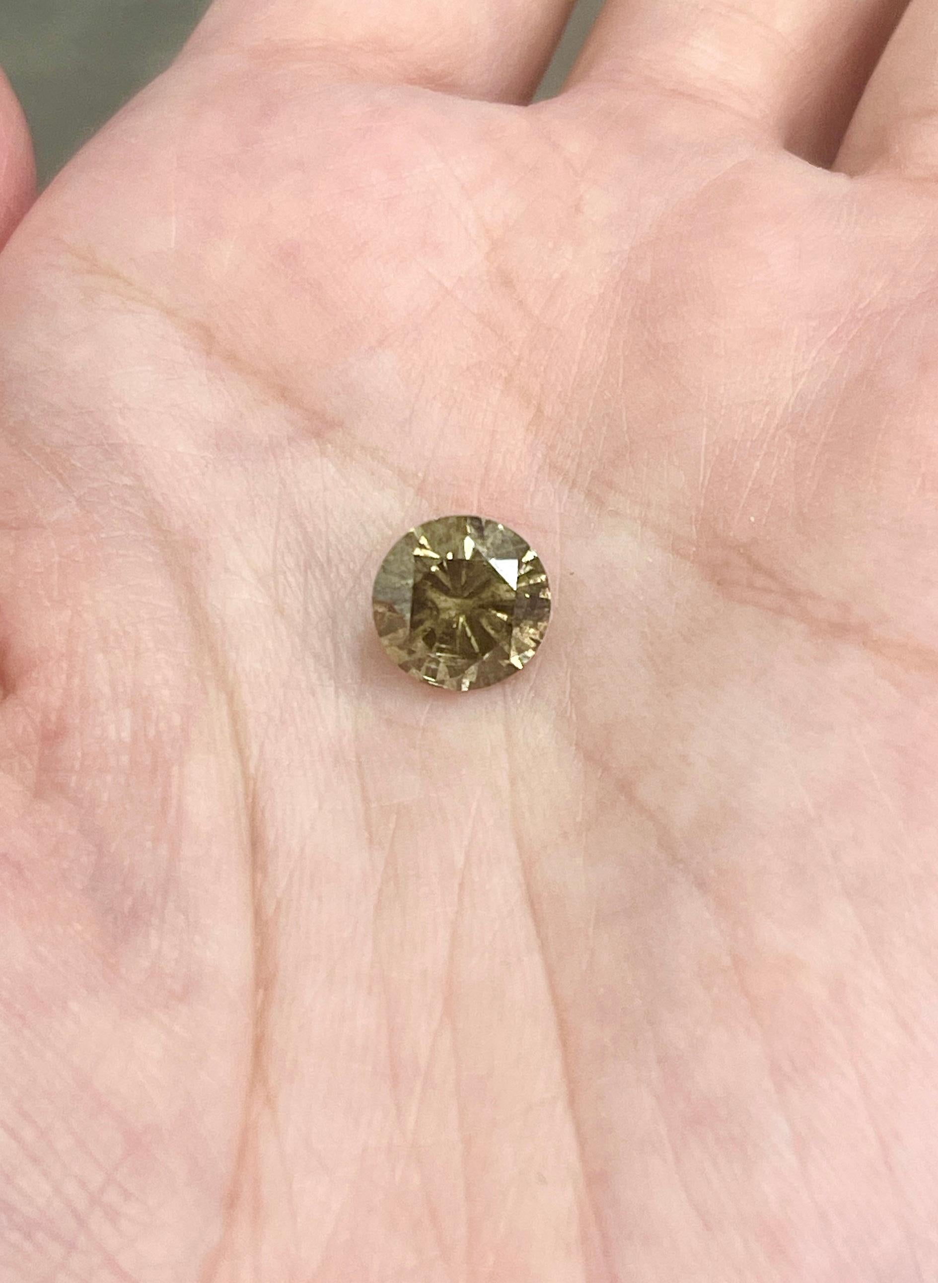 FLASH SALE GIA 3.08 Carat Fancy Dark Yellow Natural Round Loose Diiamond In New Condition For Sale In Great Neck Plaza, NY