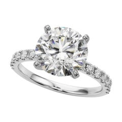 GIA 3.08ct Solitario redondo con media eternidad Anillo de diamantes de oro blanco de 18 quilates