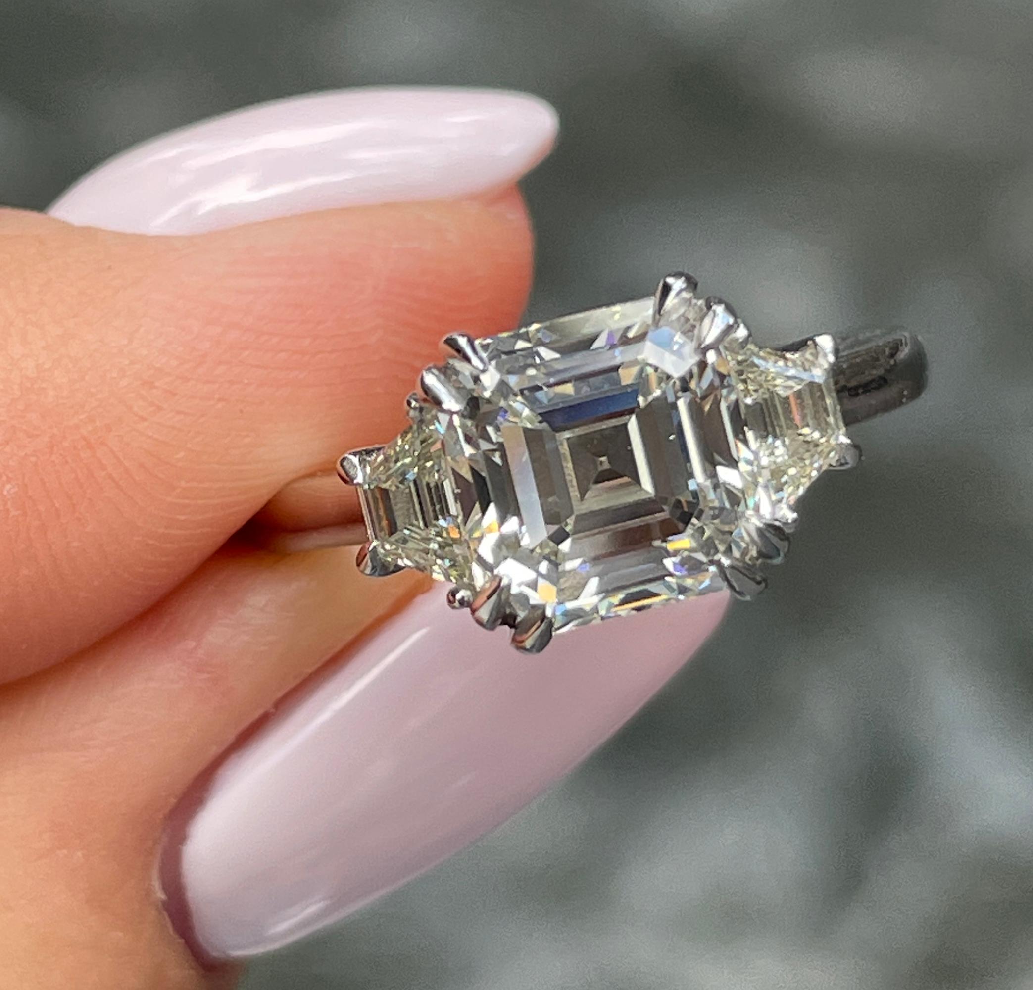 GIA 3.09ct Asscher Cut Diamond 3 Stone Engagement Wedding Platinum Ring 9