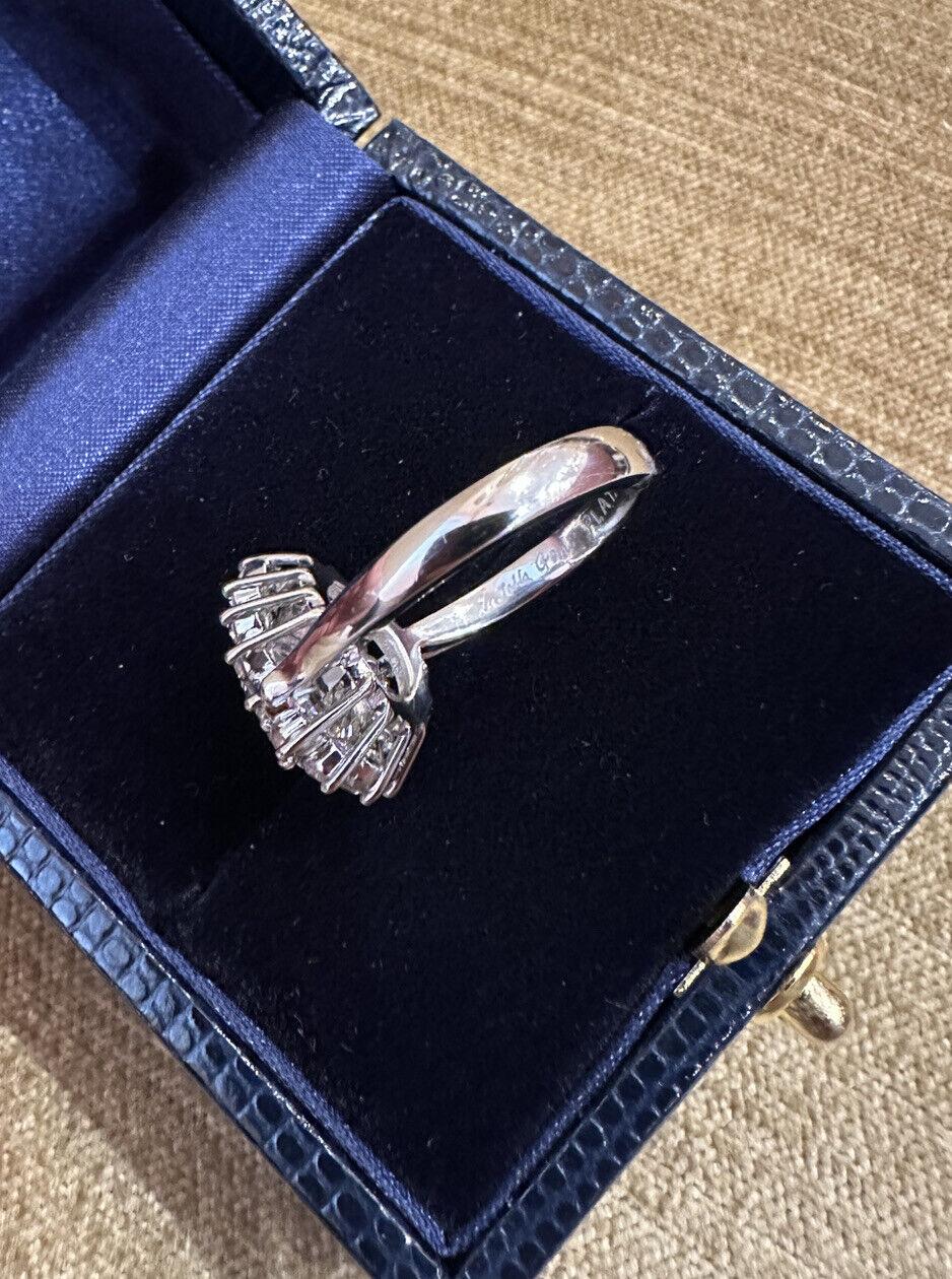 GIA 3.10 Carat Pear Brilliant Diamond Ring with Diamonds in Platinum For Sale 5