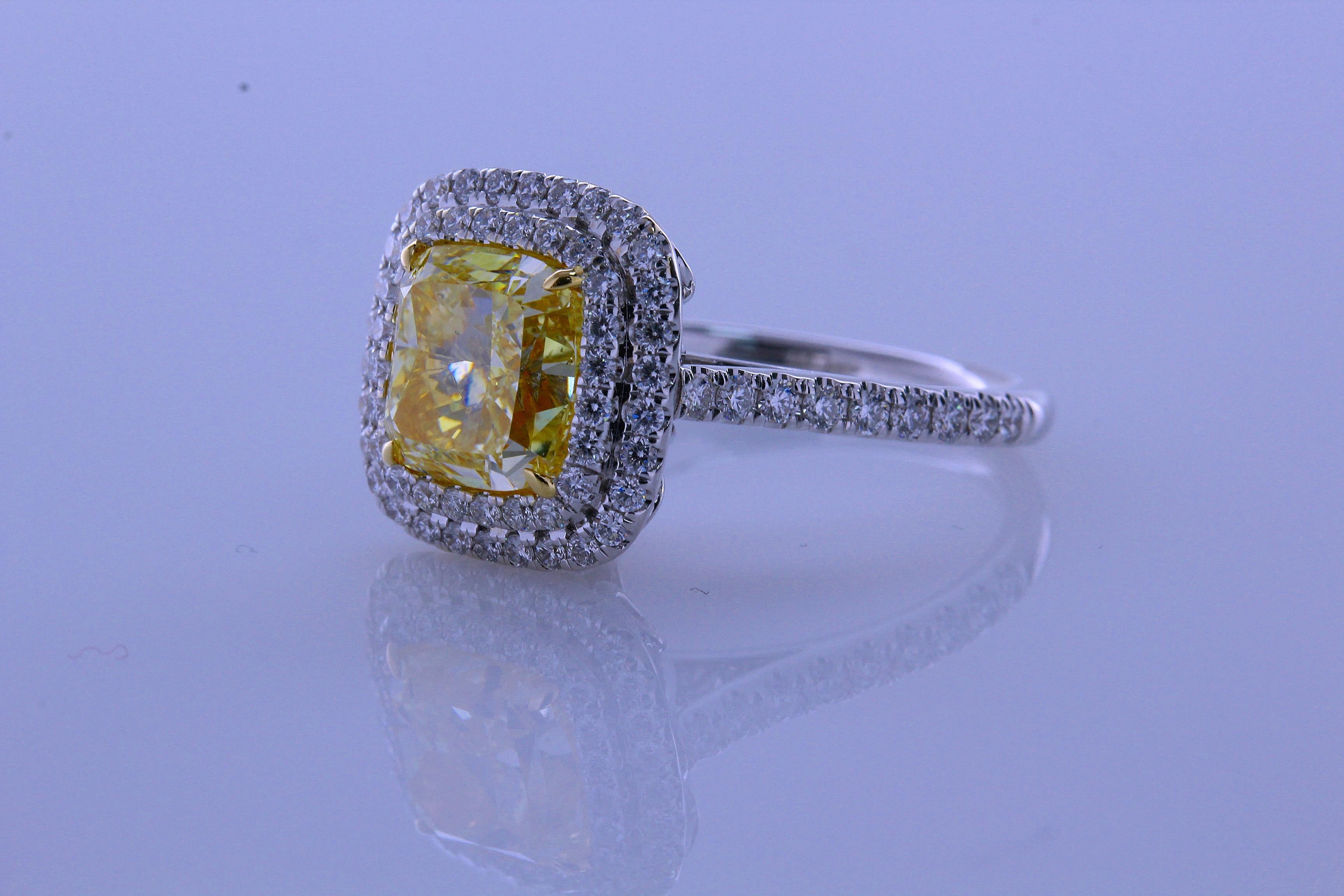 GIA 3.11 Carat Cushion Cut Fancy Light Yellow SI2 Ring Pendant Gold In New Condition For Sale In New York, NY