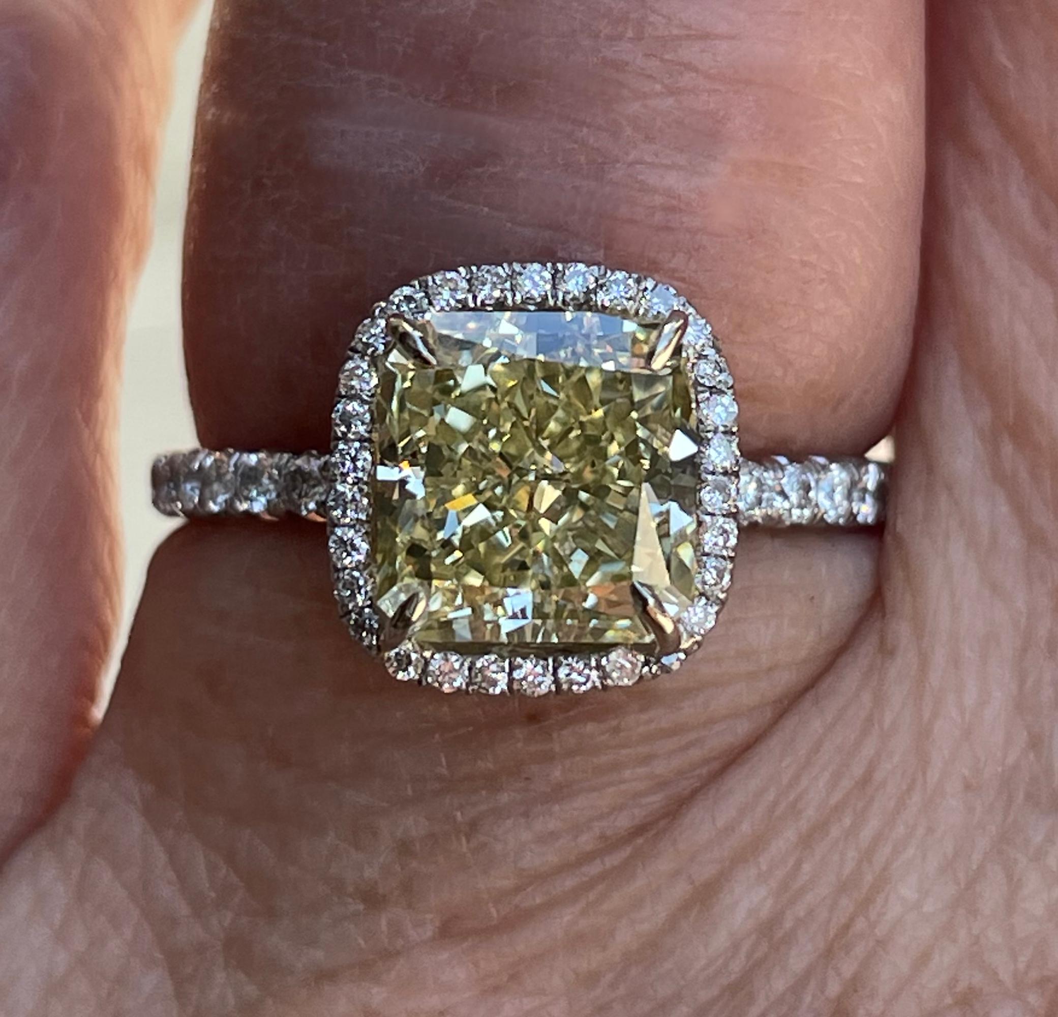 GIA 3.14ctw Estate Vintage Natural Fancy Yellow Radiant Diamond Plat 18k Ring For Sale 10
