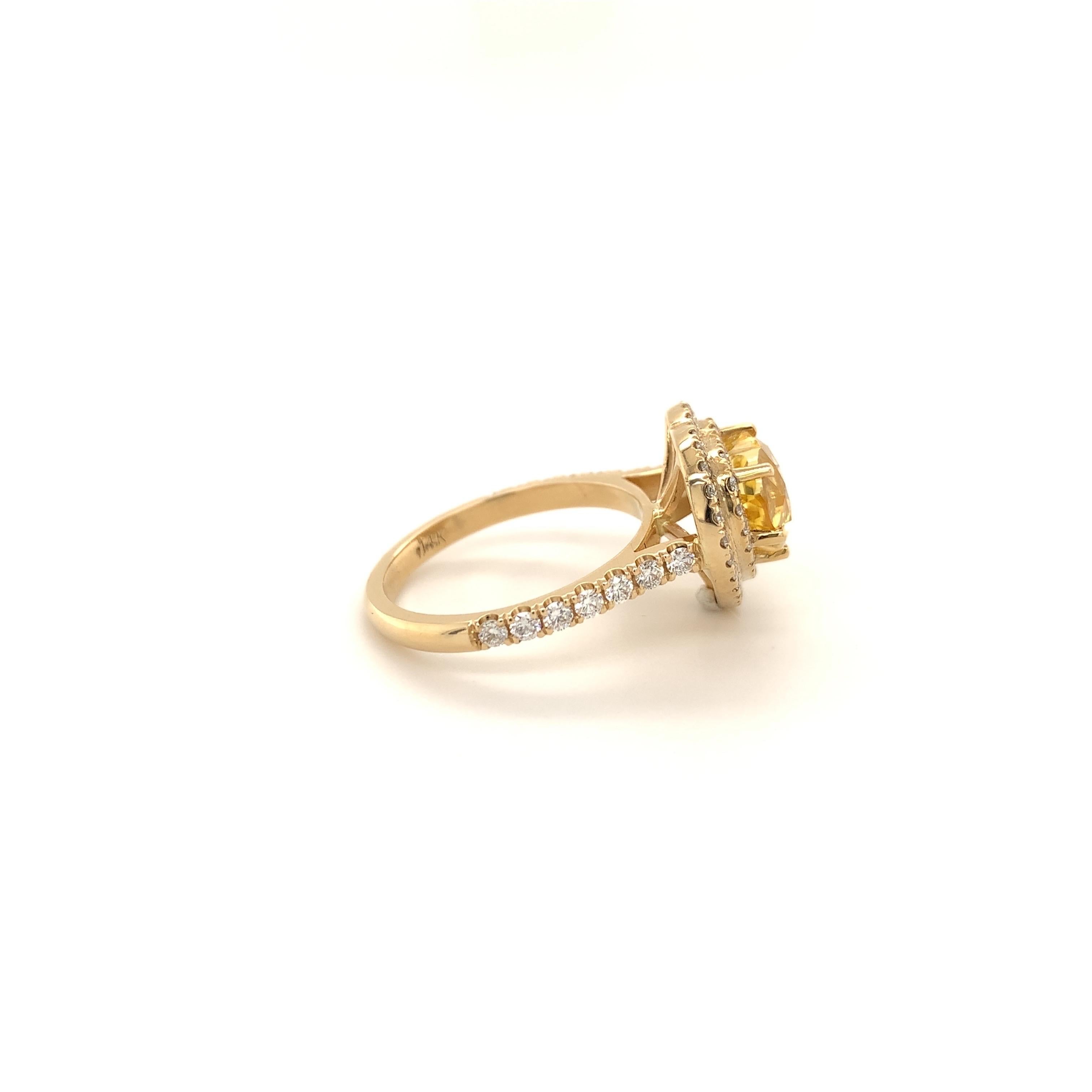 Contemporary GIA 3.19 Carats Unheated Yellow Sapphire Ring For Sale
