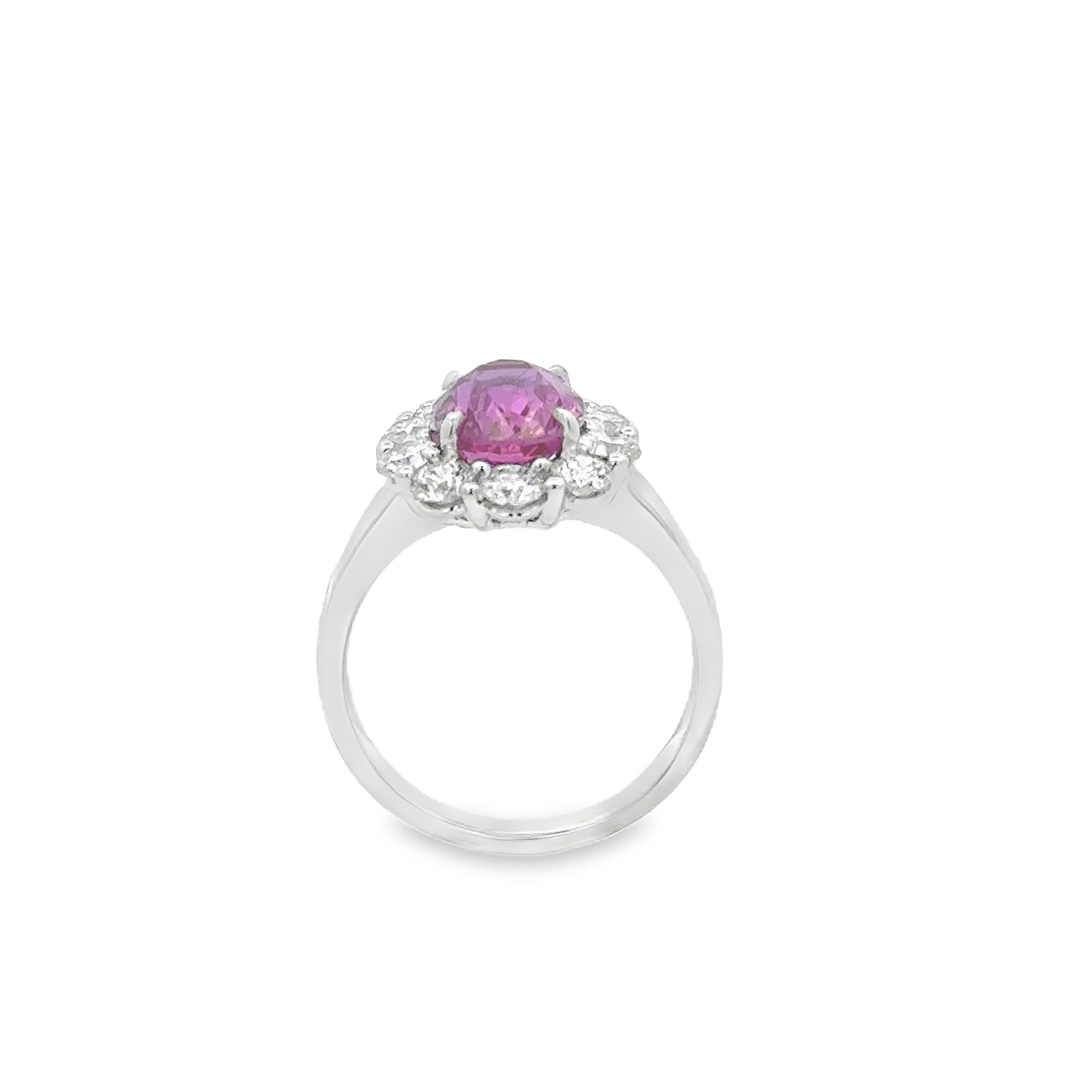 GIA Certified 3.20 Carats Oval Cut Pink Sapphire & Diamond Halo Floral Ring In New Condition For Sale In New York, NY