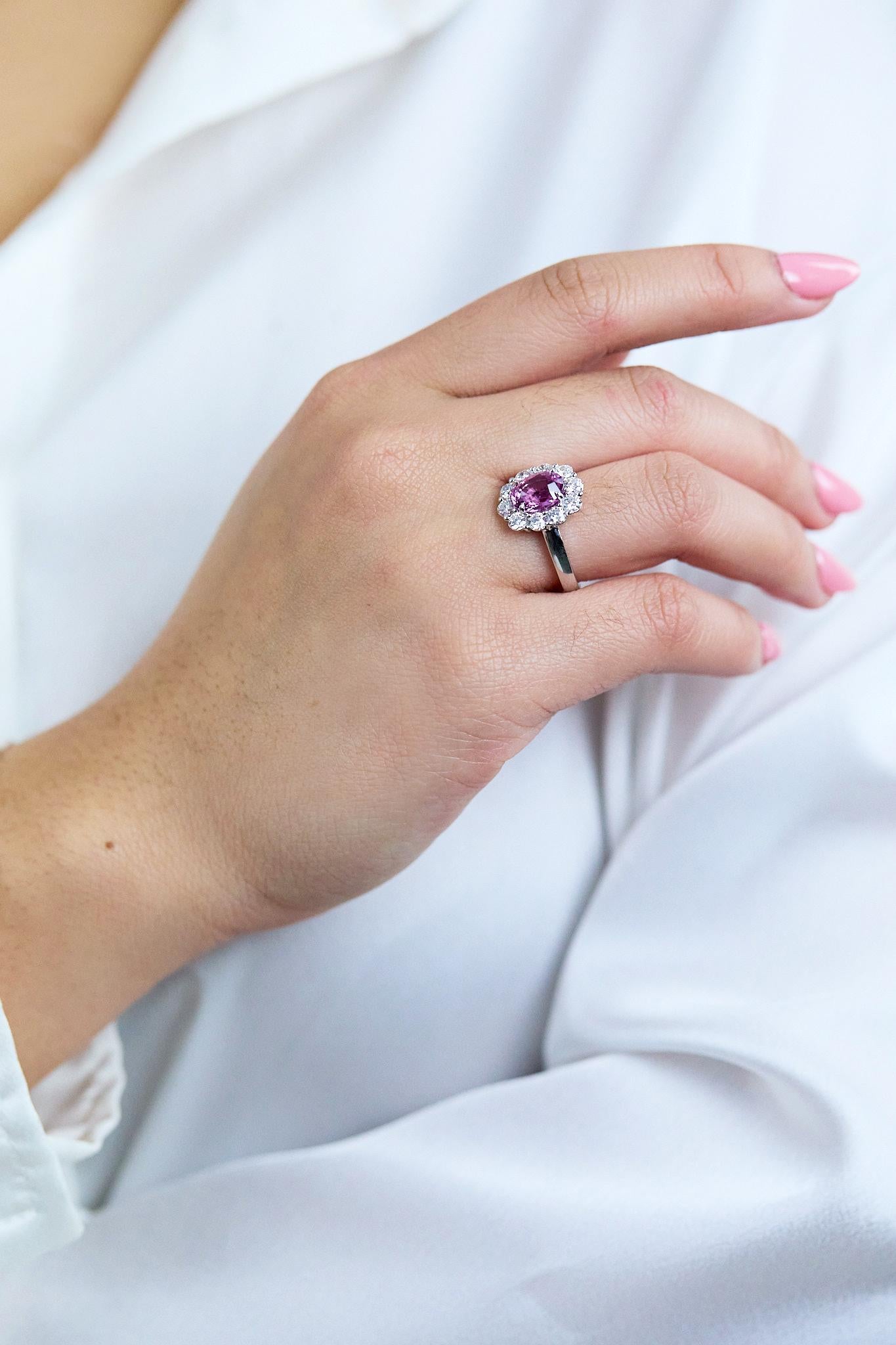 GIA Certified 3.20 Carats Oval Cut Pink Sapphire & Diamond Halo Floral Ring For Sale 2