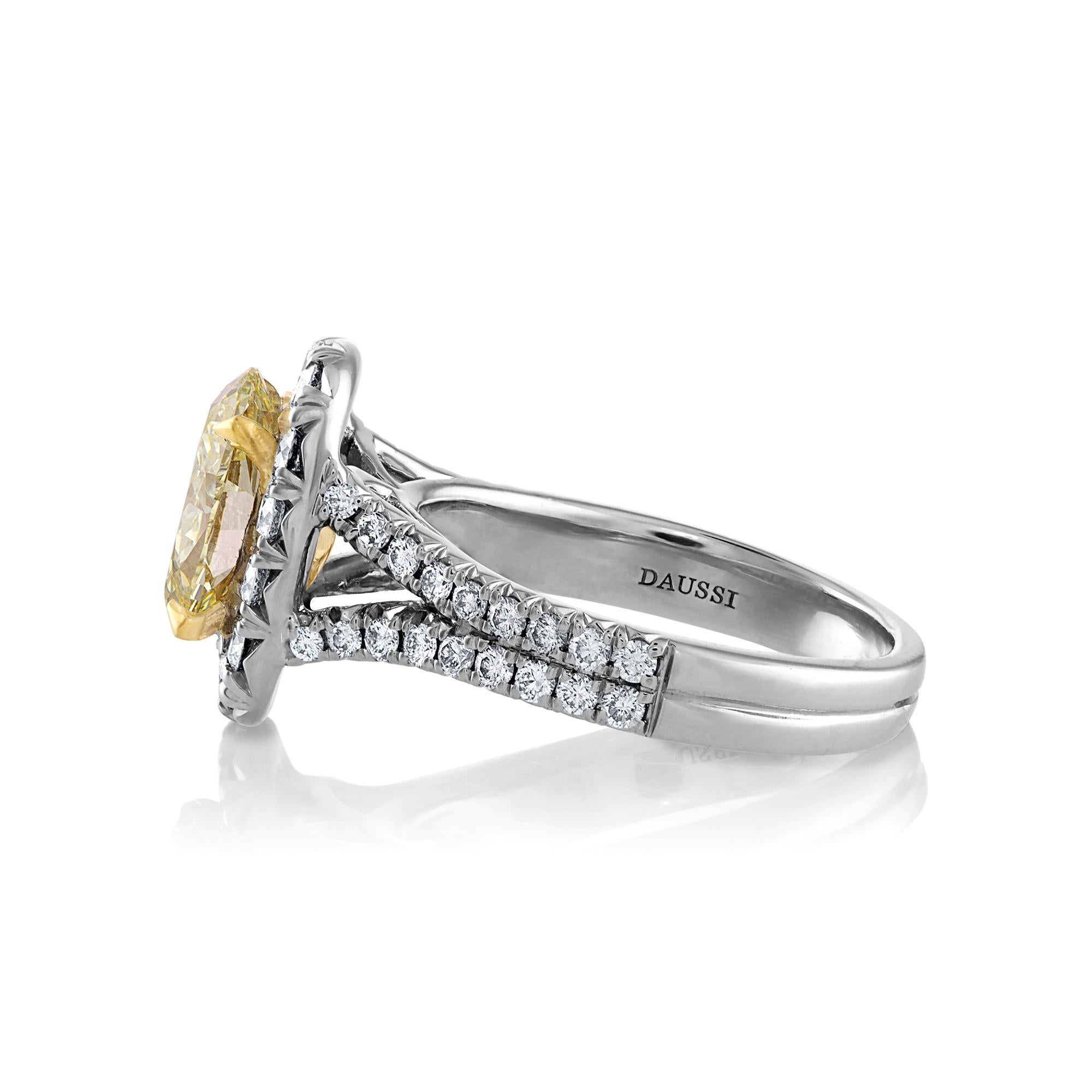 Women's GIA 3.23 Carat Natural Fancy Yellow VS1 Oval Diamond Wedding 18K Gold Halo Ring For Sale