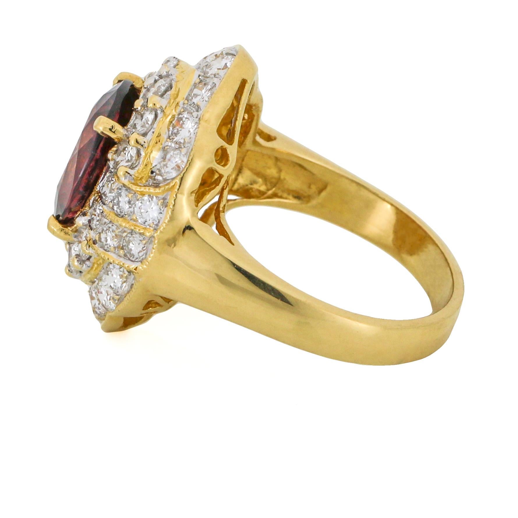 GIA 3.25 Carat Red Spinel Diamond Cocktail Ring in 18 Karat Yellow Gold For Sale 2